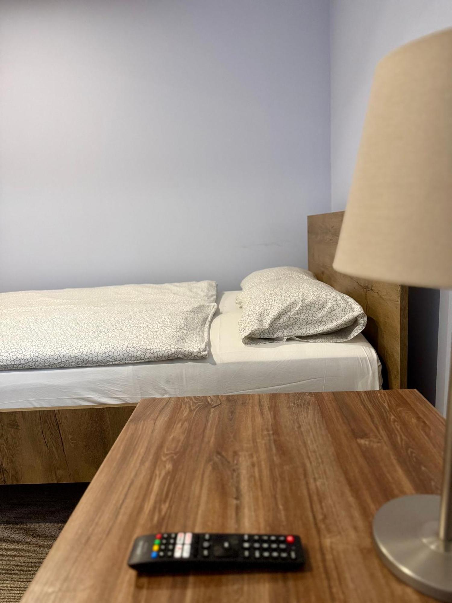 Restauracja Ibiza Aparthotel Ludwikowice Kłodzkie Buitenkant foto