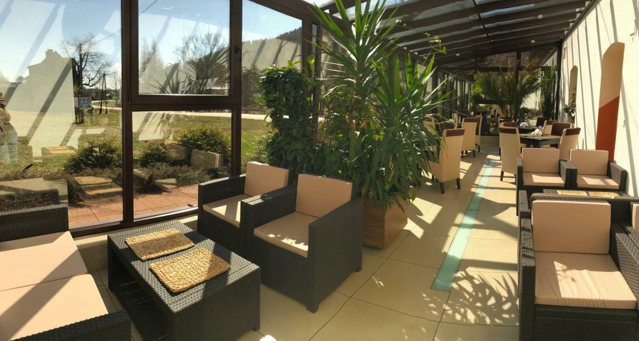 Restauracja Ibiza Aparthotel Ludwikowice Kłodzkie Buitenkant foto